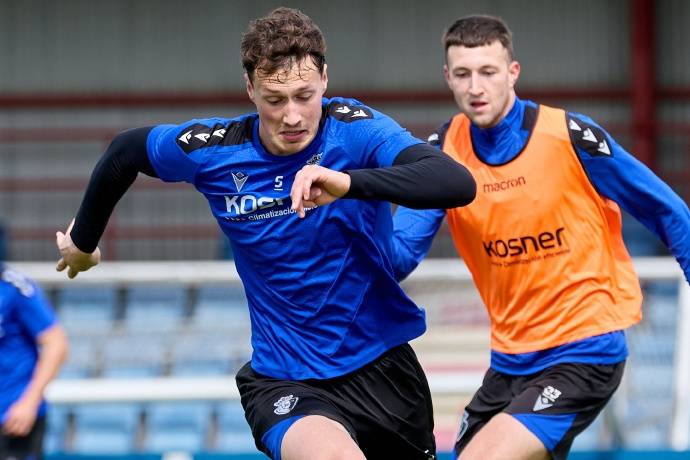 记者：若森林对安德森要价一直很高，曼城会选择埃德松（记者：若森林对安德森始终标价过高，曼城将转向埃德松）