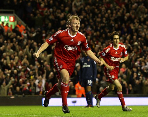 阿森纳险胜晋级却暴露顽疾，年轻球员信任危机何解？（惊险晋级仍现顽疾，阿森纳如何重建对年轻球员的信任？）