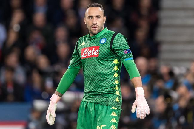 球星打到对手完全没有办法（球星火力全开，令对手束手无策）