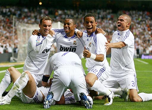 阿拉维斯门将：球队在主场具备与皇马竞争的能力，希望能取胜（阿拉维斯门将：主场具备与皇马抗衡实力，盼取胜）