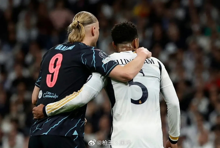 场均1.15球！两大前锋13轮只进3球！罗马有意引进英超两大射手（火力告急：场均仅1.15球、两前锋13轮合进3球，罗马锁定英超双枪补强）