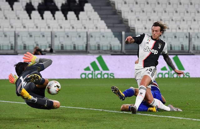 柔佛主帅：上一轮我们踢中国球队时表现不错，要延续这种势头（柔佛主帅：上轮对阵中国球队发挥亮眼，力争延续良好势头）