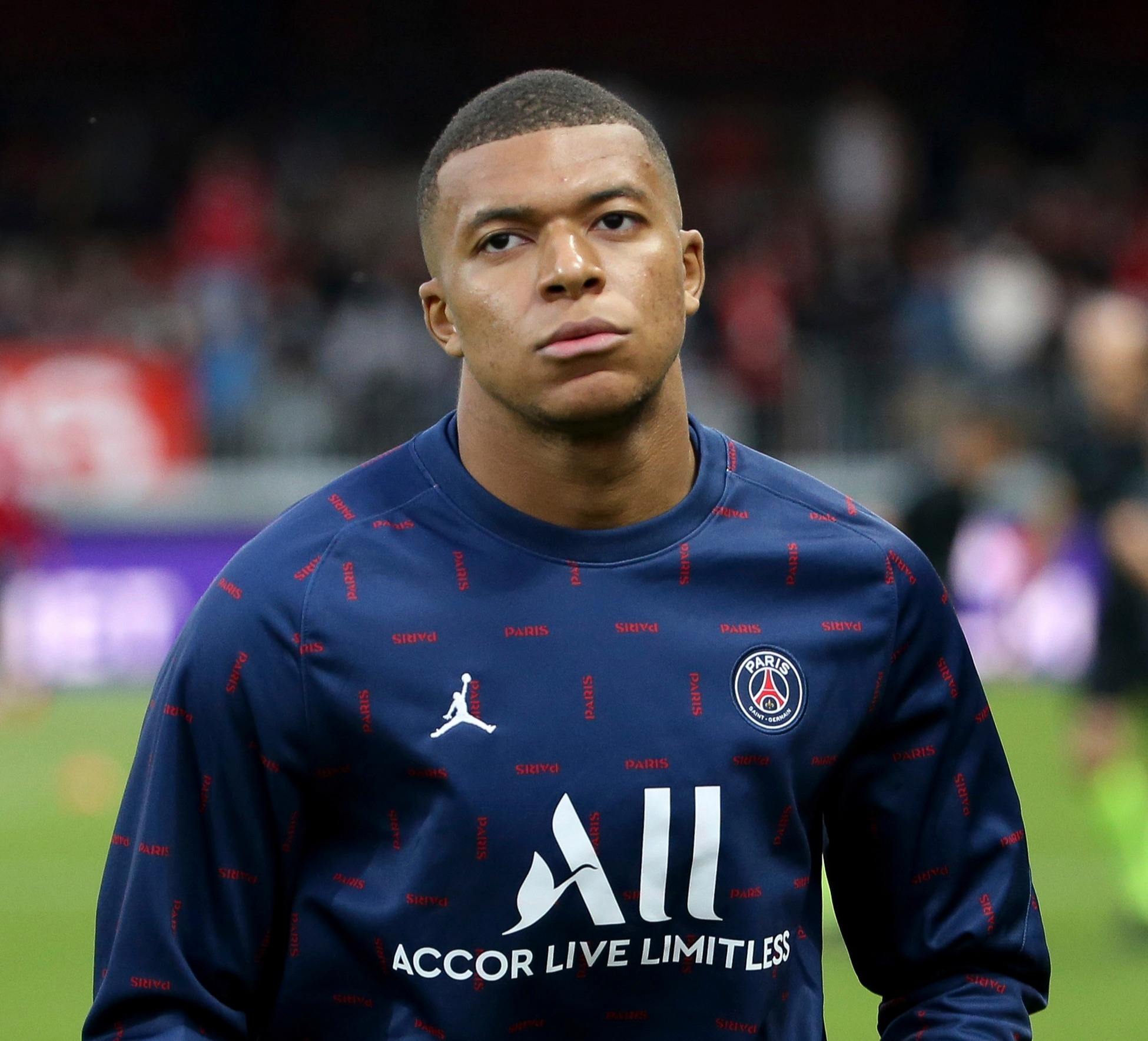 央视：世界杯门票“动态定价”惹不满，球迷直呼“贵得离谱”（央视聚焦世界杯门票动态定价惹争议 球迷称价格离谱）