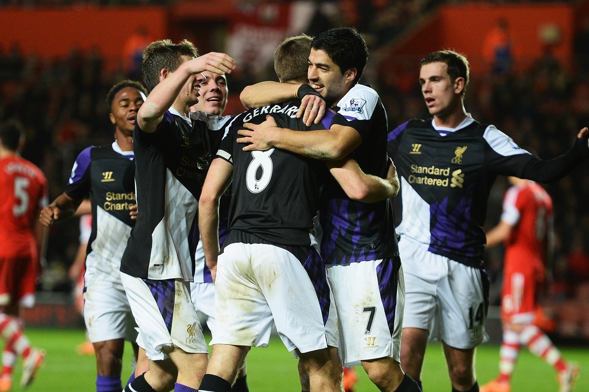 罗卡：我们很庆幸拥有安东尼这样的球员，他攻防两端都有贡献（罗卡称赞安东尼：攻防两端皆有建树，我们很幸运拥有他）